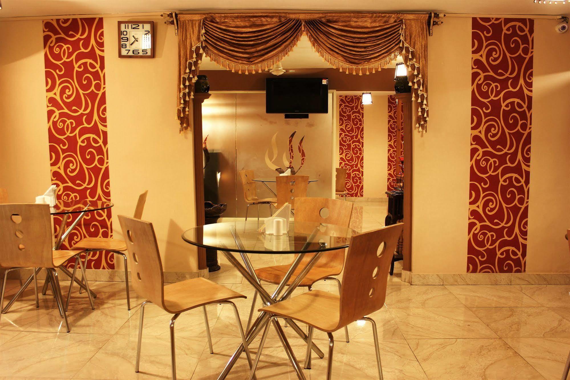 Hotel Walisons Resorts Srinagar  Luaran gambar