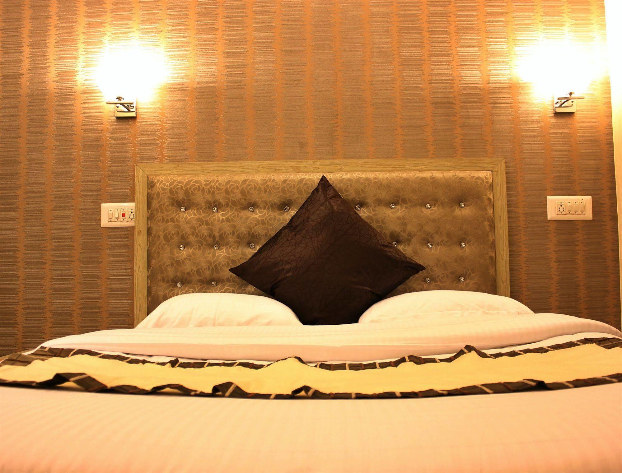 Hotel Walisons Resorts Srinagar  Luaran gambar