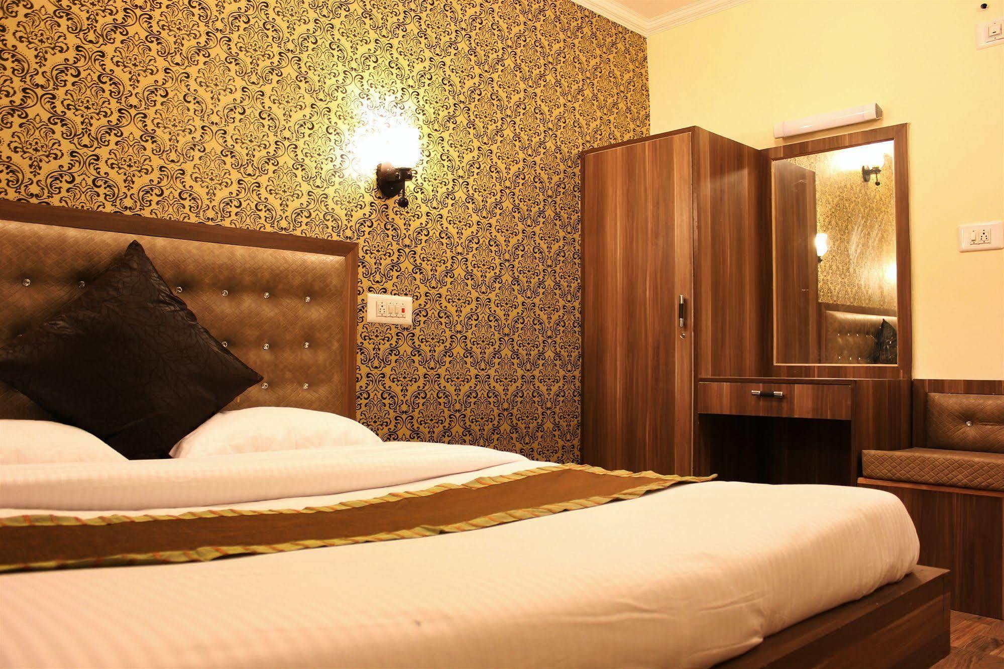 Hotel Walisons Resorts Srinagar  Luaran gambar