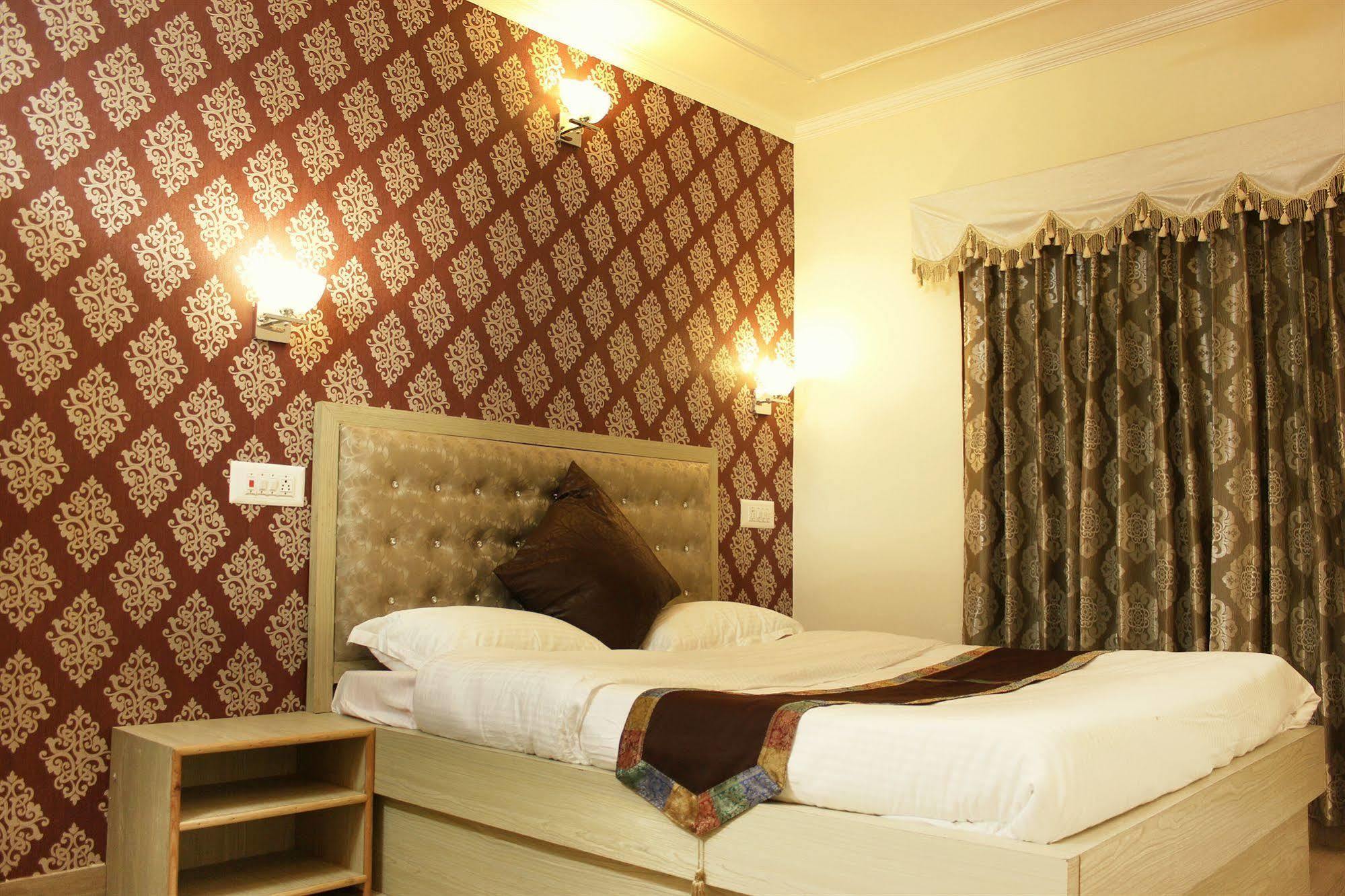 Hotel Walisons Resorts Srinagar  Luaran gambar